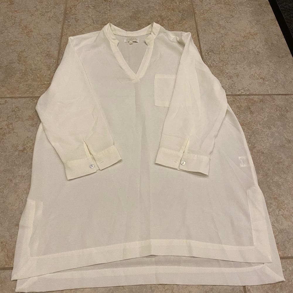 Mud Pie Cream V-Neck Blouse